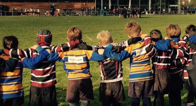 shoulder-to-shoulder